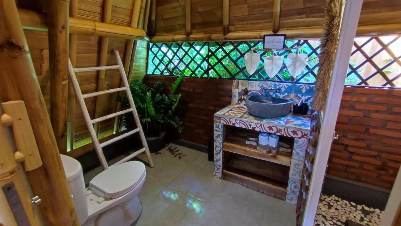 Sekumpul Bali Hidden Space Singaraja Esterno foto